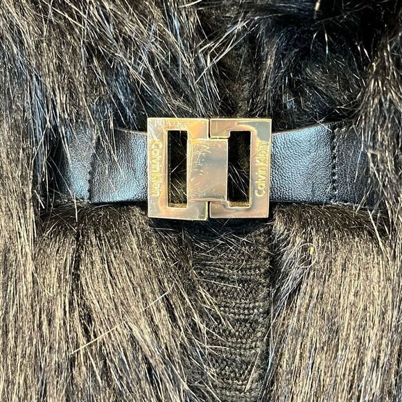 CALVIN KLEIN Women’s Faux Fur Sweater Vest Buckle Front Black Sz Small festival - Picture 6 of 15